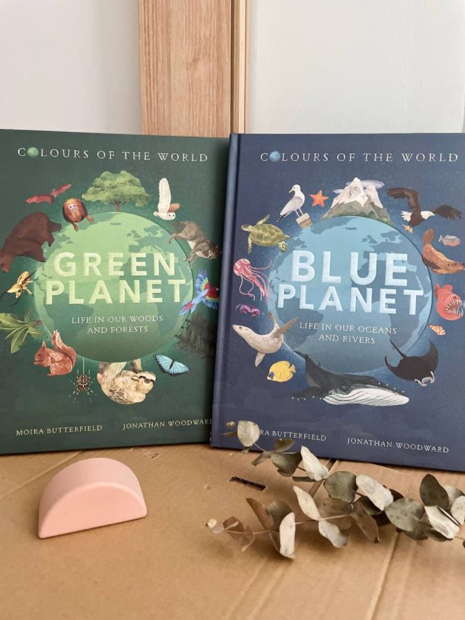 Colours of the World: Green Planet by Moira Butterfield